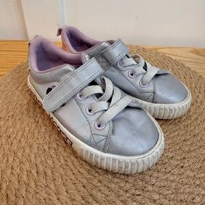 10/$25 •‎ H&M Disney Metallic Minnie Mouse Sneakers